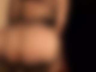 RhondaVines's Live Sex Cam Show