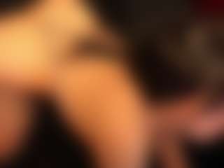Live cam show with RhondaVines - Fuck on Camsoda