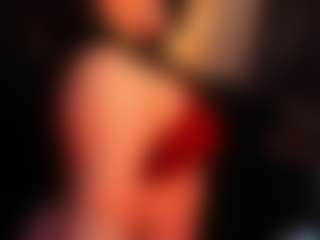 Live cam show with RhondaVines - Fuck on livesuperchat.net