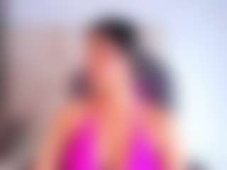 Live cam show with Salma - Interactivetoy on Camsoda