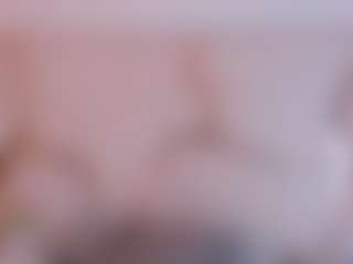 Live cam show with Salma - Interactivetoy Teen (18+) on intimatelivegirls.com
