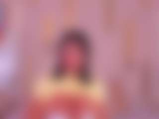Live cam show with Salma - Seduction on Gym Cam Girls