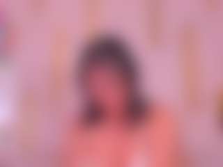 Live cam show with Salma - Seduction on Gym Cam Girls