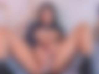 Live cam show with Salma - Glasses on Strip Flash - Live Sex Shows
