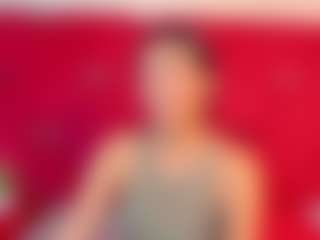 Live cam show with Salma - Interactivetoy on liverealitysex.com
