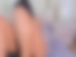 Live cam show with Salma - Interactivetoy on TastyBlacksLive