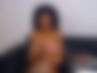 Prinklepeaches5521's Live Sex Cam Show