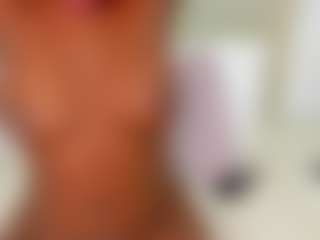Live cam show with chloe-adams10 - Sugarbaby on Dolls Live