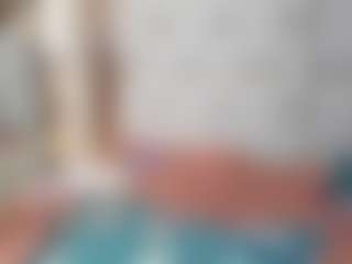 DonnaBeella's Live Sex Cam Show