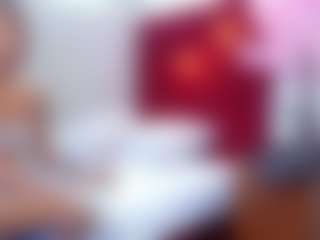 Live cam show with DonnaBeella - Role Play MILF on Streamer API