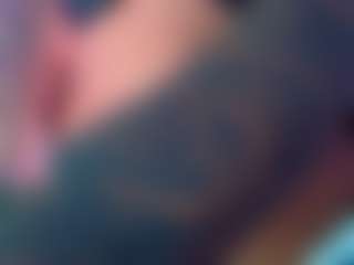 Live cam show with DonnaBeella - MILF Teen (18+) on TastyBlacksLive