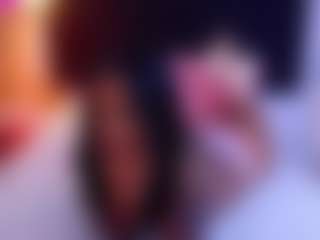 Live cam show with DonnaBeella - Handjob on Milfs Live