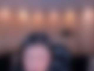 Live cam show with GabriellaLee - Average on livesuperchat.net