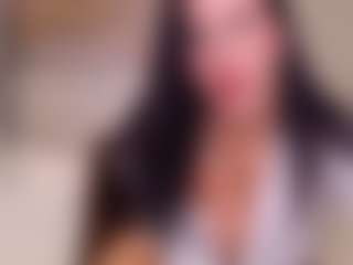 JuliyaMayer MILF webcam performer live streaming