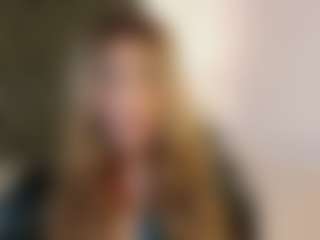 Live cam show with sweettcamila699 - Italian on wildcum.com