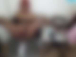 Live cam show with Mzprettyzone - Twitter on instabang