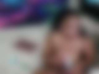 Live cam show with Stonergirl - Twitter on Camsoda