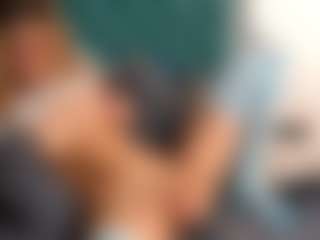Live cam show with Aurora-Bitch - Green Eyes on Uber Horny