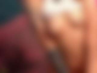 Live cam show with Aurora-Bitch - Bedroom on CSO-WL