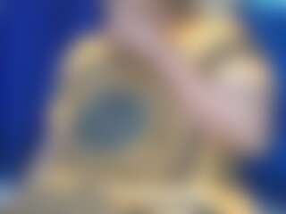 queenshaz01's Live Sex Cam Show