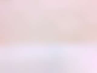 Kinky-redhead18 MILF webcam performer live streaming