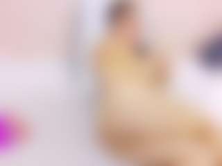 Live cam show with Kinky-redhead18 - Mature Young Adult on Camsoda Late Night