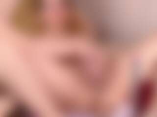 Live cam show with CameronVenus - Submissive on fuklive.com