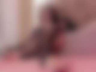 clarisse28's Live Sex Cam Show