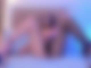 Live cam show with clarisse28 - Domination on AdultVida.com