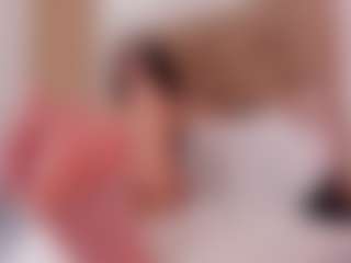 clarisse28's Live Sex Cam Show