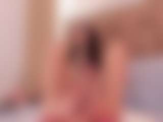 clarisse28's Live Sex Cam Show