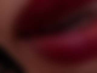 clarisse28's Live Sex Cam Show