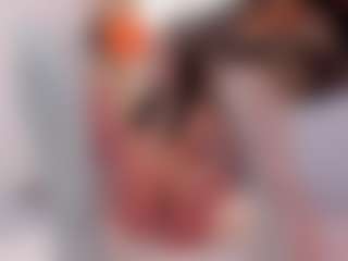 clarisse28's Live Sex Cam Show