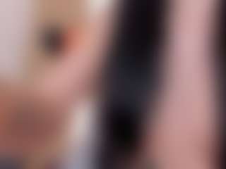 clarisse28's Live Sex Cam Show