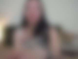 Live cam show with NikkiGoldSide - Tiny Tits on Dare Cams