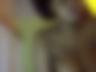 Live cam show with sauccyspoilage - Big Clit on Gym Cam Girls