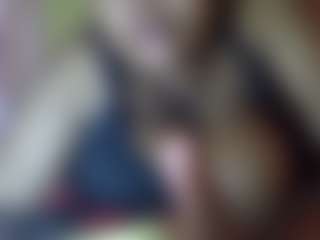 Live cam show with sauccyspoilage - Big Clit on AdultVida.com
