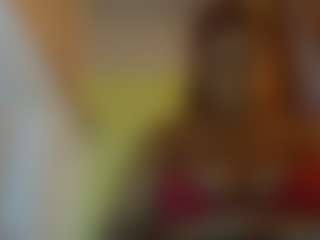 Live cam show with sauccyspoilage - Fingerass on Dolls Live