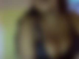 Live cam show with sauccyspoilage - Fingerass on livesuperchat.net