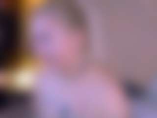 Live cam show with Debbie - Cbt on eurowanks.com
