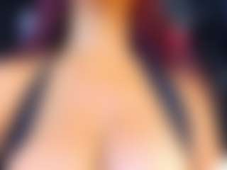 Live cam show with erika-ortiz - Ebony on TeamSkeetLive | colombia