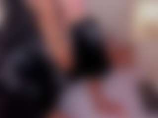 Live cam show with Jade Moller - Black HD on Sweet Sext