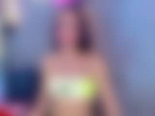 Live cam show with Valentina - White on Camsoda | colombia