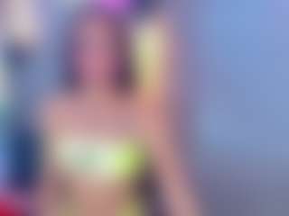 Live cam show with Valentina - White on livesuperchat.net | colombia
