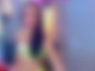 Live cam show with Valentina - White on AdultVida.com | colombia