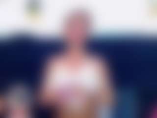 Live cam show with Valentina - Tattoos on Gym Cam Girls