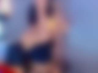 Live cam show with Valentina - Black Hair on Camsoda