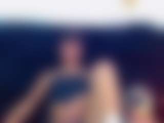 Live cam show with Valentina - Brown Eyes on boobsie.com