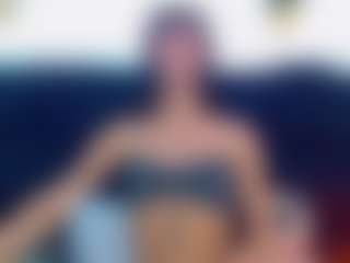 Live cam show with Valentina - White on WildCum | colombia