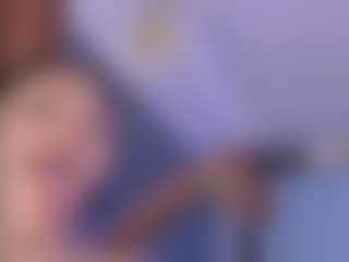 Live cam show with HoneyJenny - Machine on UwU Esports